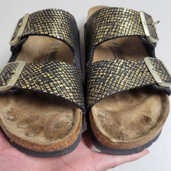 Birkenstock Arizona Shiny Pithon Sandals. - Picture 7 of 10